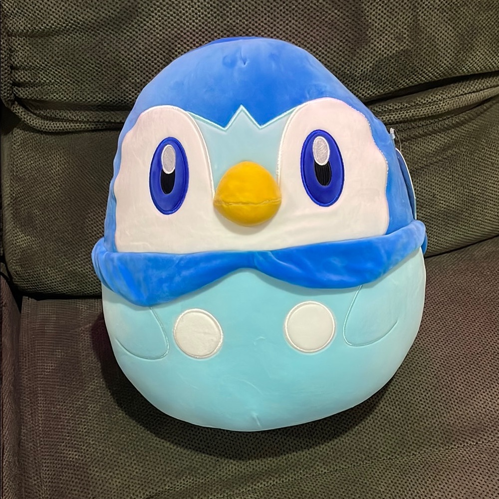 Pokemon Blue and White Piplup Squishmallow